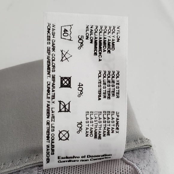 Glamorise Full Coverage Wireless Bra - 52D - Picture 10 of 11